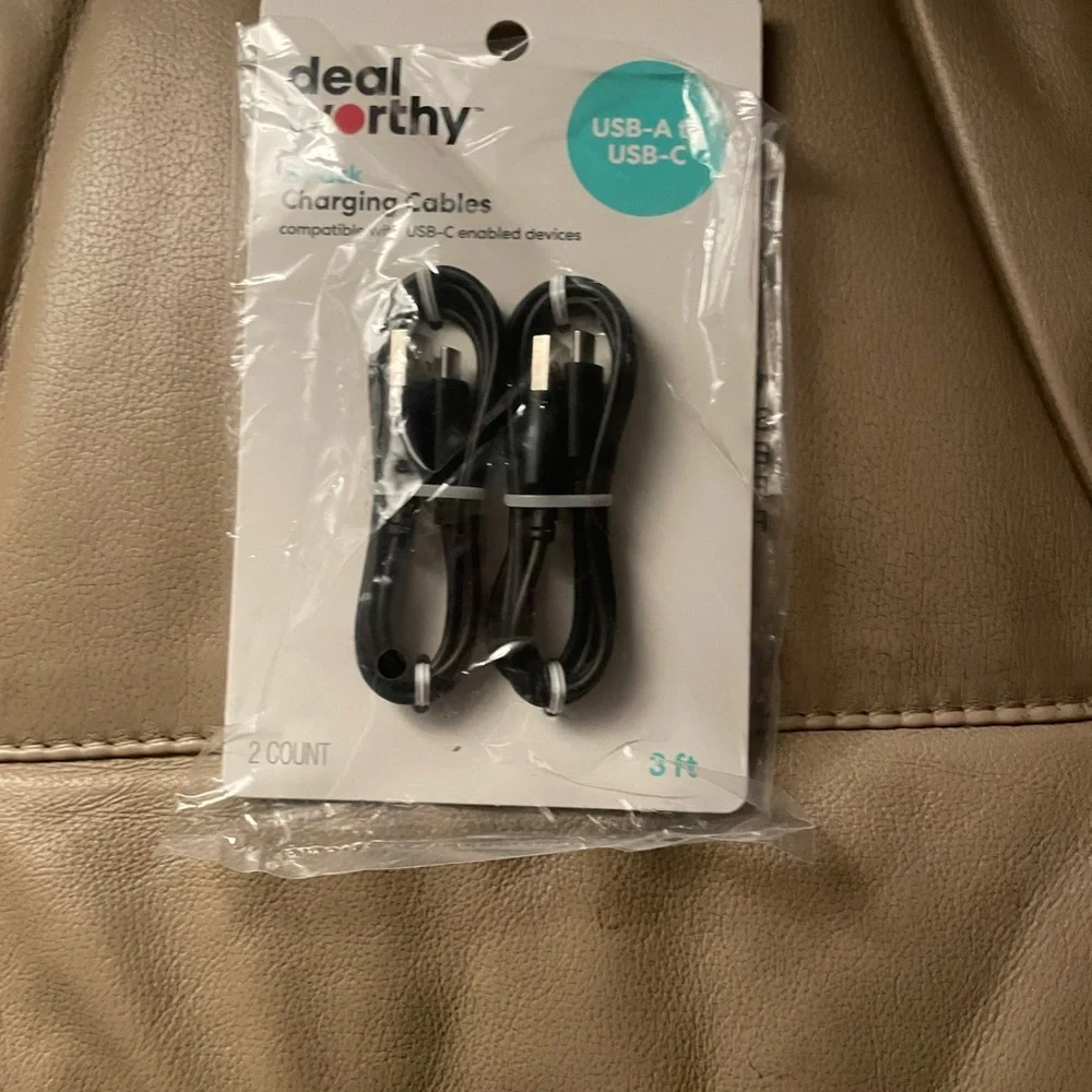 Black USB-A to USB-C Charging Cables 2 Pack 3 Ft NWT Gift Charge Phone Device